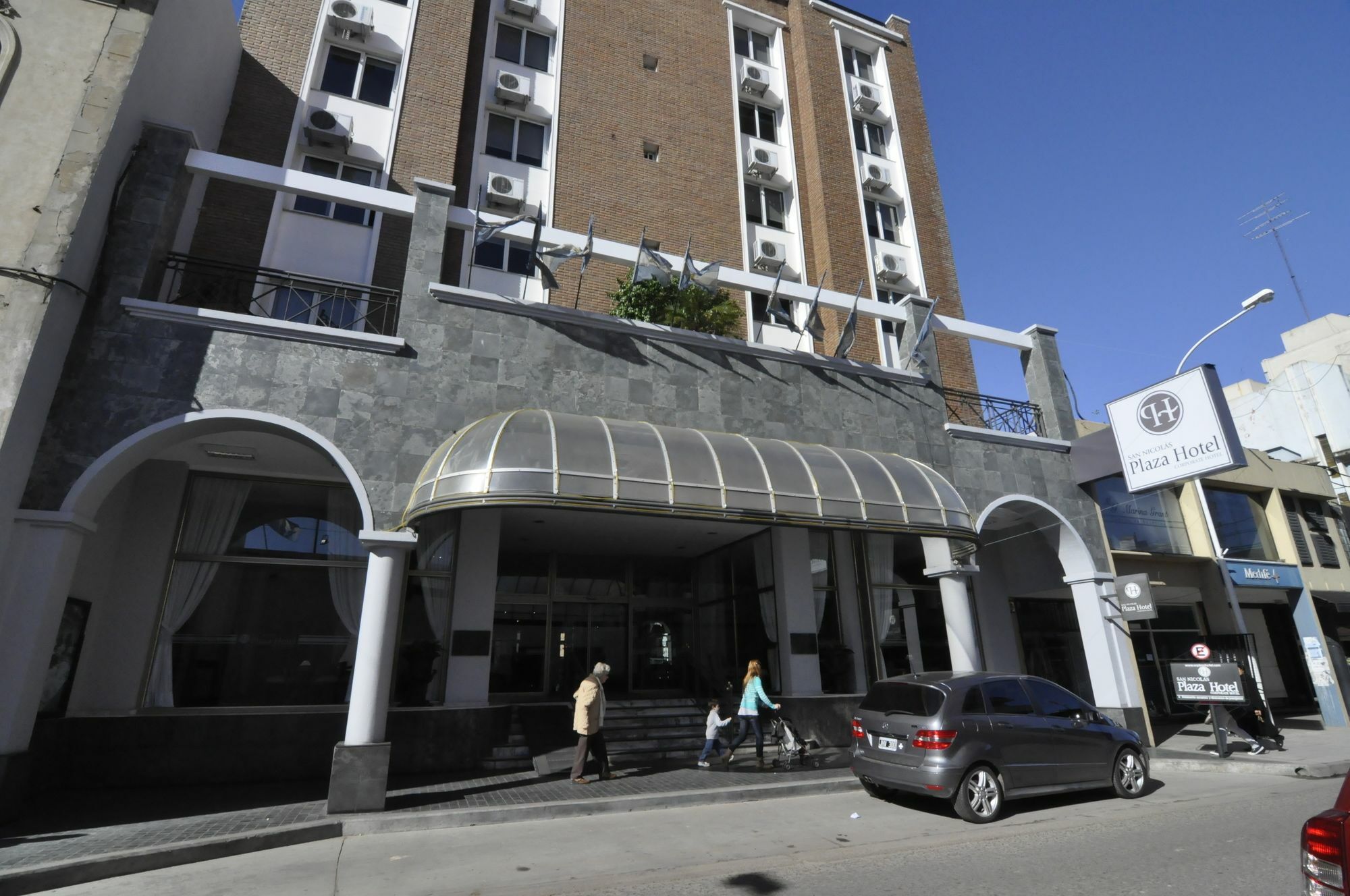 San Nicolas Plaza ซานนิโกลัส เด ลอสอาร์โรโยส ภายนอก รูปภาพ